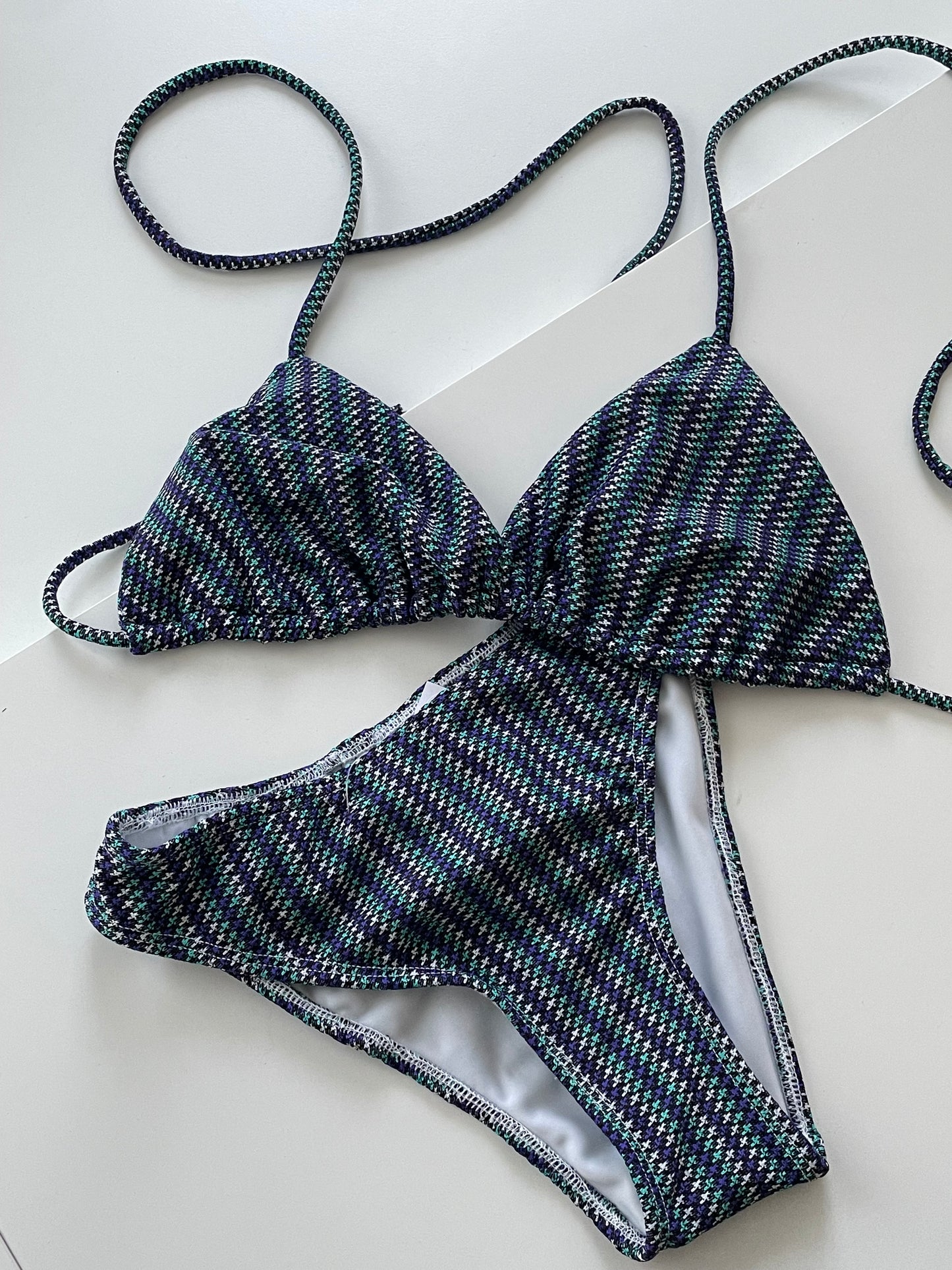 Ynes - Azure Triangle Bikini Top